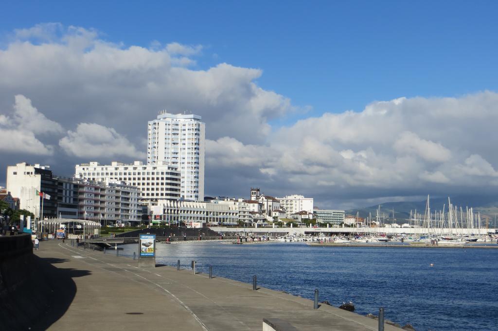 Apartamento Segundo Canto ปอนตาเดลกาดา ภายนอก รูปภาพ