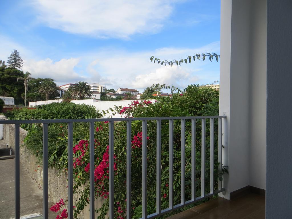 Apartamento Segundo Canto ปอนตาเดลกาดา ภายนอก รูปภาพ