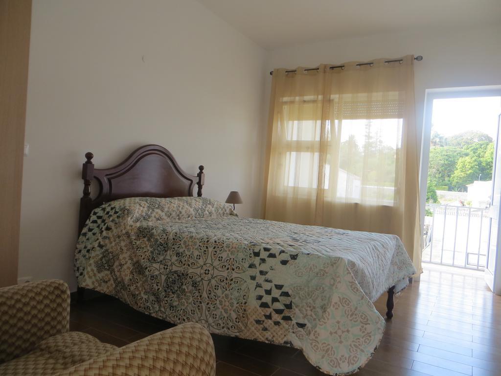 Apartamento Segundo Canto ปอนตาเดลกาดา ภายนอก รูปภาพ